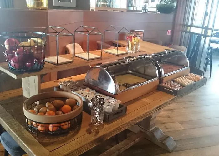 Lands End 3* デン・ヘルダー